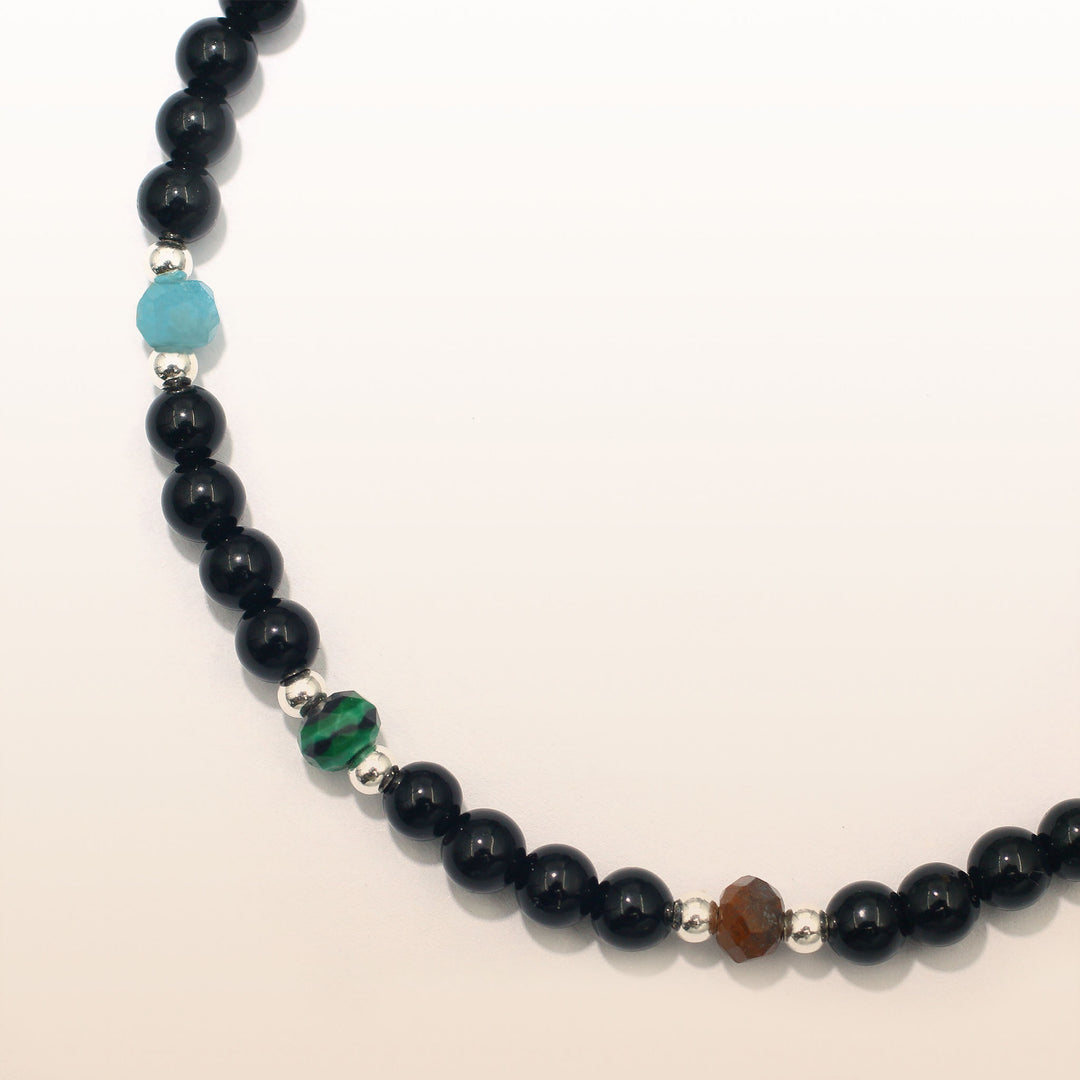 The detail of balance 7 chakra bracelets gemstones