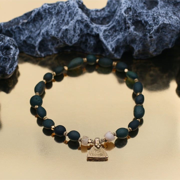 The Power of Belief - Tibetan Green Agate Bracelet